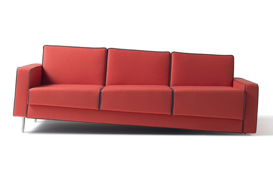 China Modernes klassisches Sofa Freizeit Cappellini mit Metallbein-Beispielraum-Möbeln fournisseur